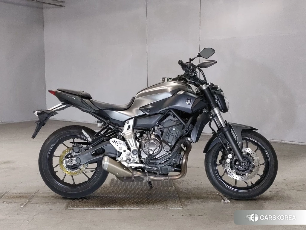Проданный Yamaha MT-07 2015 из Японии