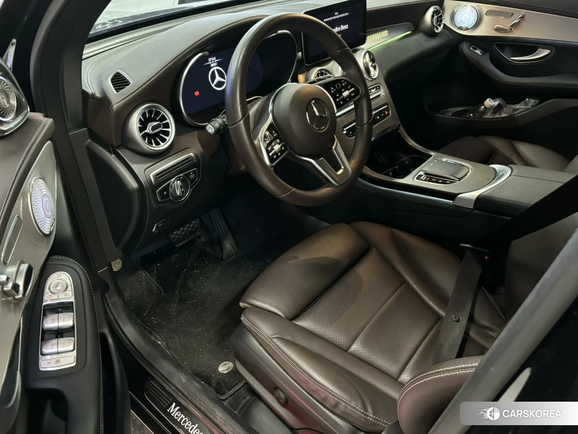 Mercedes-Benz GLC 2022 Черный из Китая