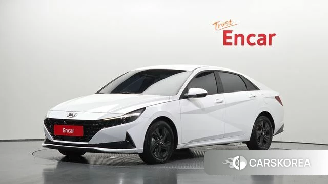 Hyundai Avante Hybrid (CN7) 2023 Белый из Кореи