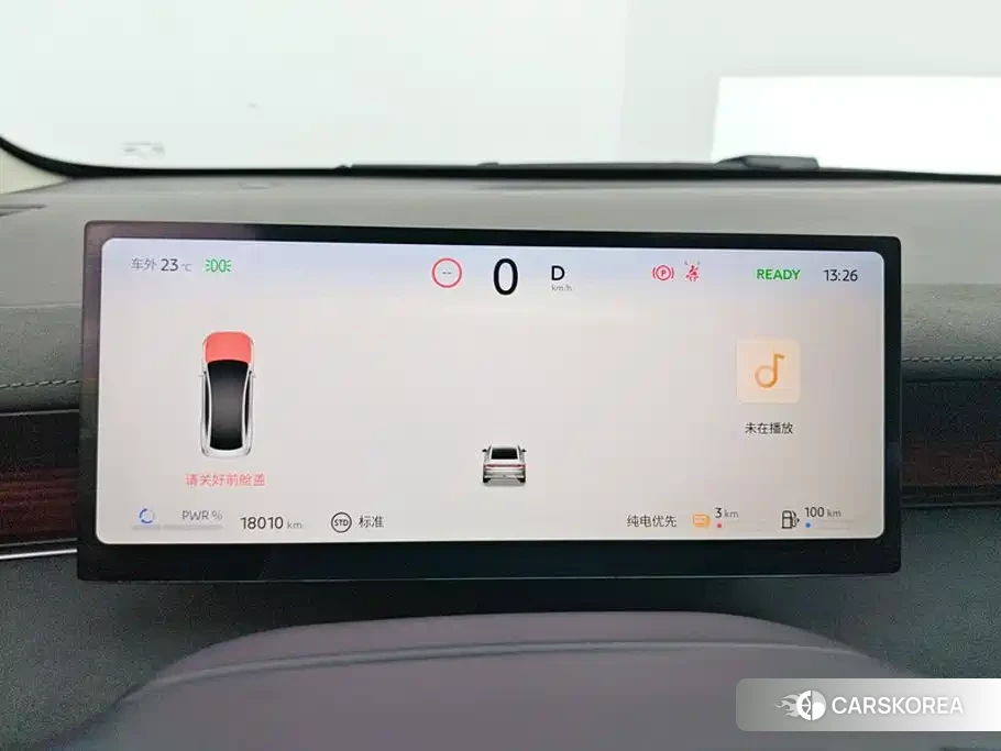 Nissan N6 2026 Черный из Китая
