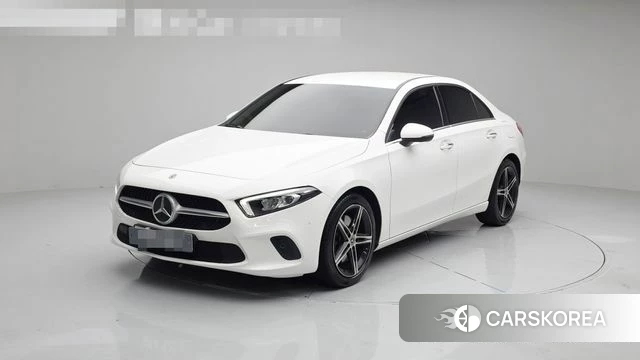 Mercedes-Benz A-Class W177 2020 Белый из Кореи
