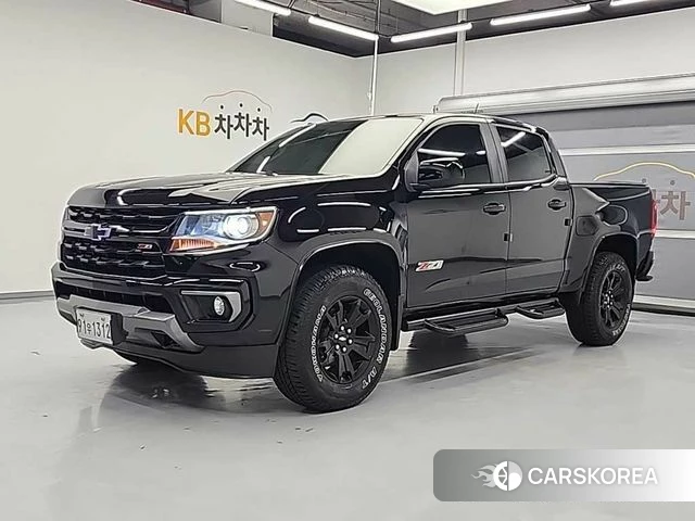 Chevrolet (GM Daewoo) Real New Colorado 2021 Черный из Кореи