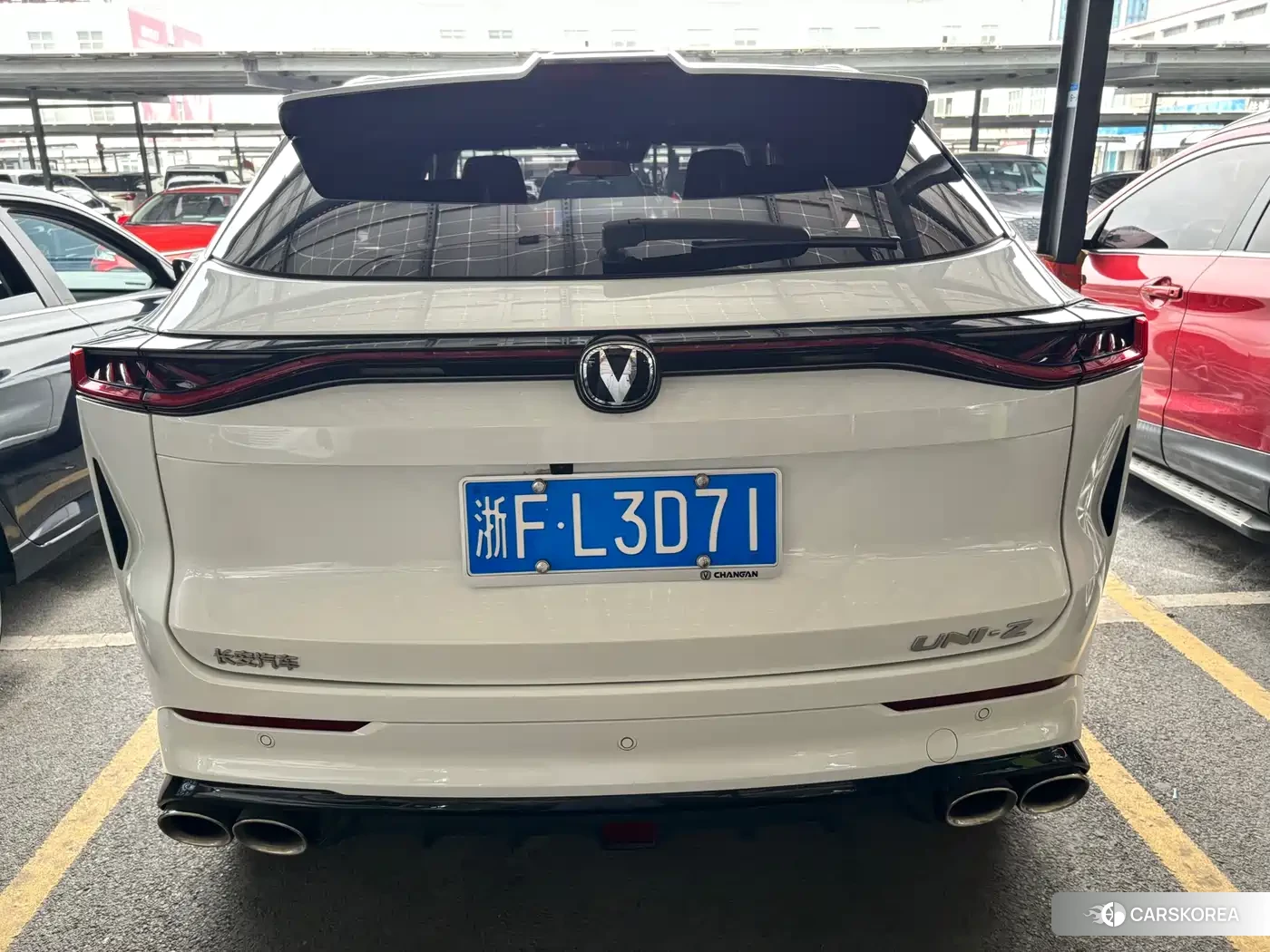 Chang'an UNI-Z 2024 Белый из Китая