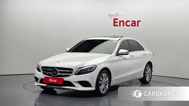 Mercedes-Benz C-Class W205 2019 Белый из Кореи