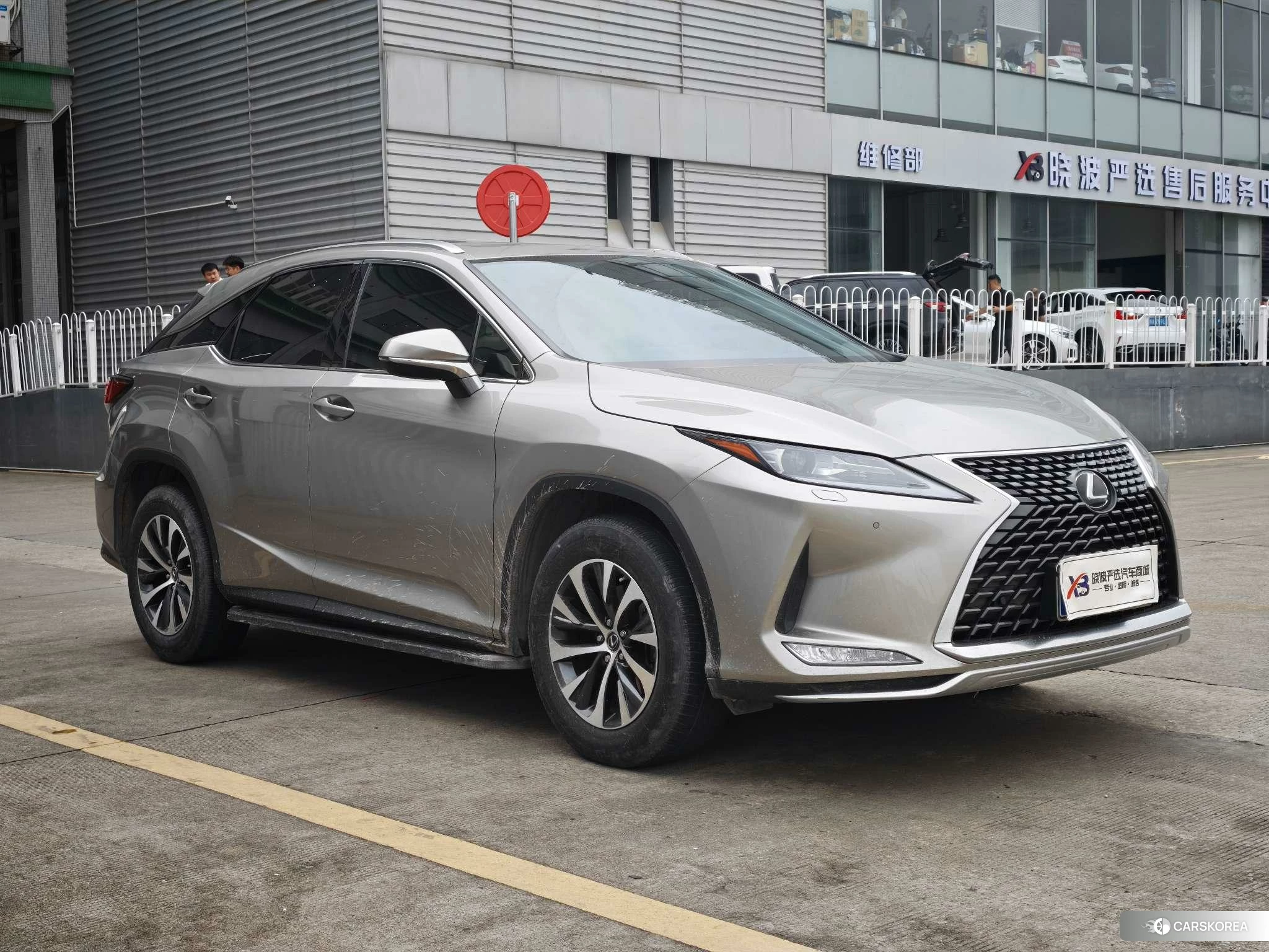 Lexus RX 2020 Серебристо-серый из Китая