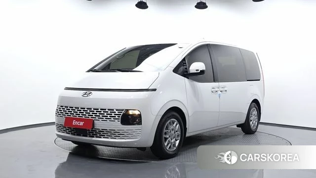 Hyundai Staria 2022 Белый из Кореи