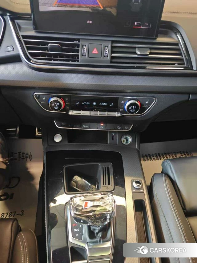 Audi Q5L 2023 Черный из Китая