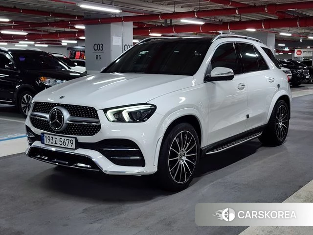 Mercedes-Benz GLE-Class W167 2023 Белый из Кореи