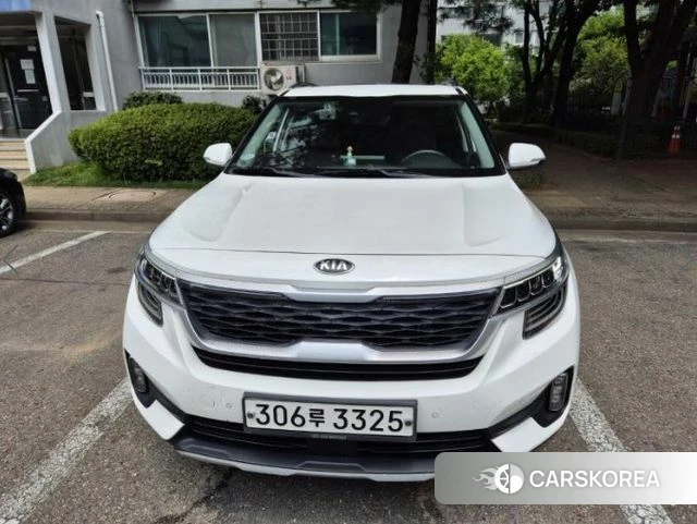 Kia Seltos 2020 Белый из Кореи