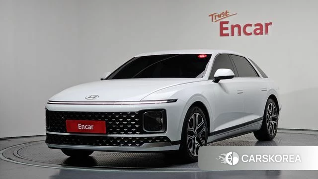 Hyundai Grandeur Hybrid (GN7) 2023 Белый из Кореи