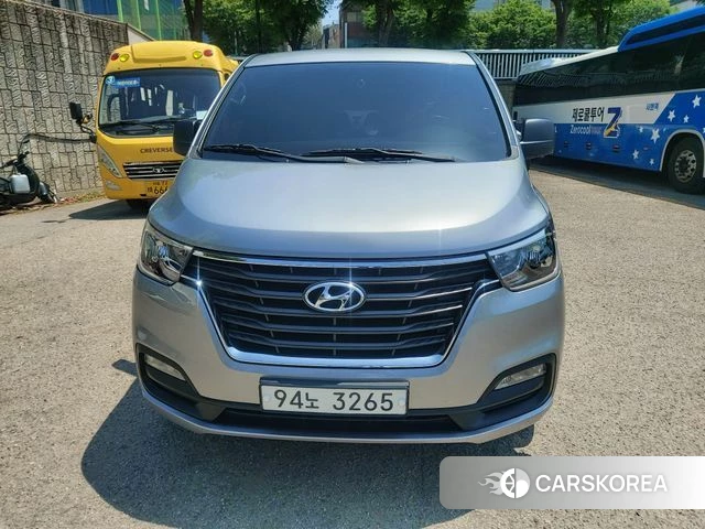 Hyundai The New Grand Starex 2019 Серебряный из Кореи