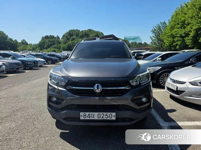 Ssangyong Rexton Sports 2018 Серый из Кореи