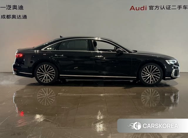 Audi A8 2025 Черный из Китая