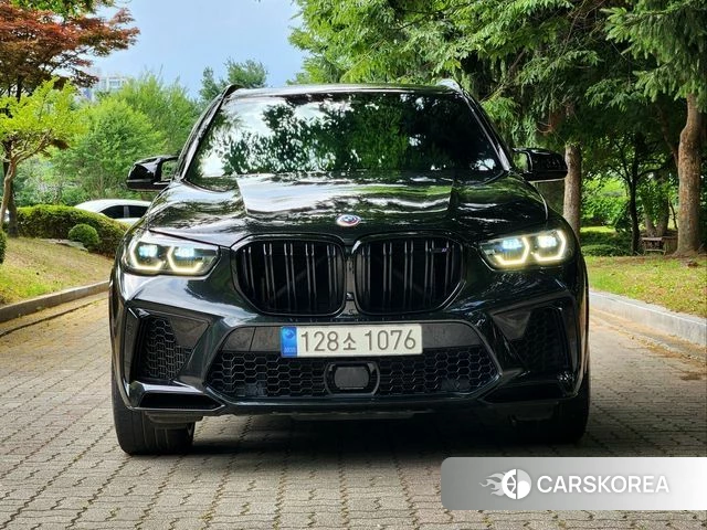 BMW X5M (G05) 2023 Черный из Кореи