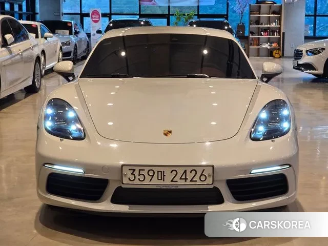 Porsche 718 Cayman 2019 Красный из Кореи