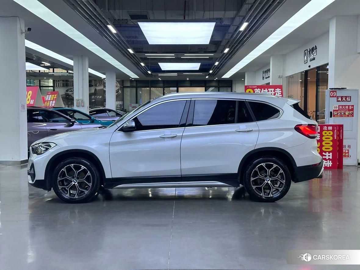 BMW X1 2021 Белый из Китая