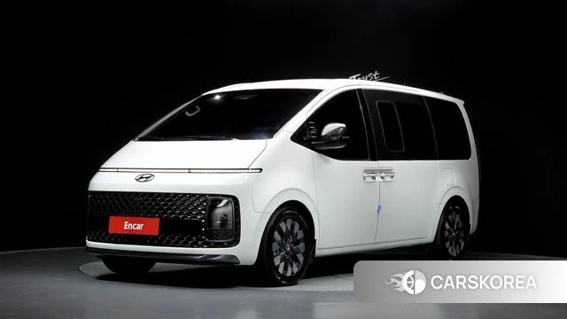 Hyundai Staria 2021 Белый из Кореи