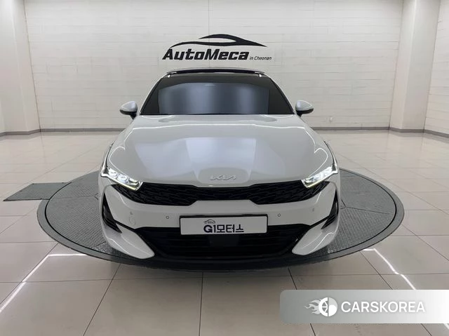 Kia K5 3rd generation 2022 Белый из Кореи