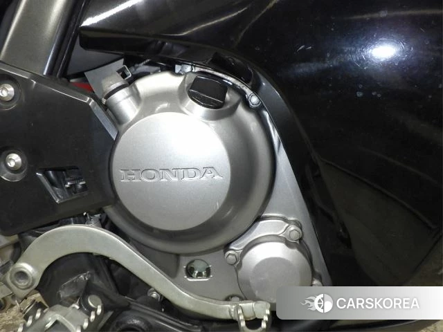 Engine photo