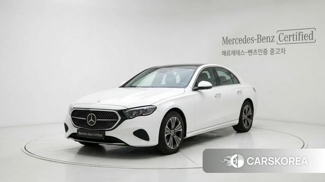 Mercedes-Benz E-Class W214 2025 Белый из Кореи