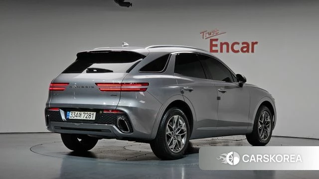 Genesis GV70 2021 Серебристо-серый из Кореи