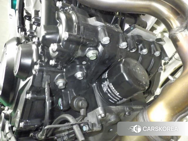 Engine photo