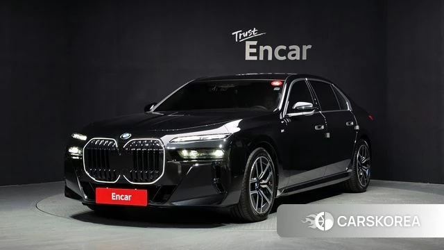 BMW 7 Series (G70) 2025 Черный из Кореи
