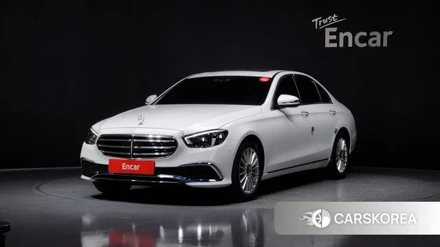 Mercedes-Benz E-Class W213 2020 Белый из Кореи