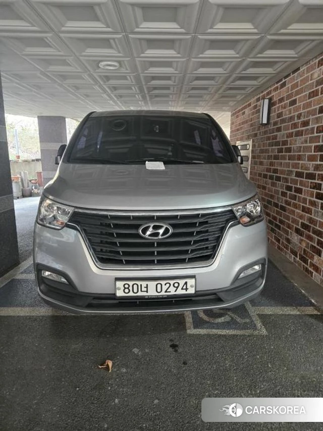 Hyundai The New Grand Starex 2018 Серебряный из Кореи