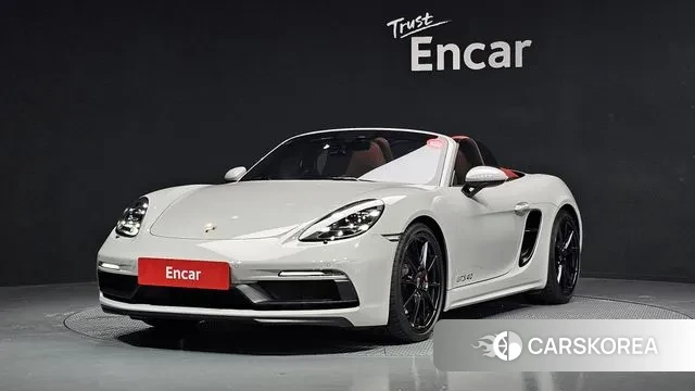 Porsche 718 Boxster 2022 Серебристо-серый из Кореи