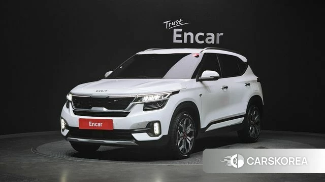 Kia Seltos 2021 Белый из Кореи