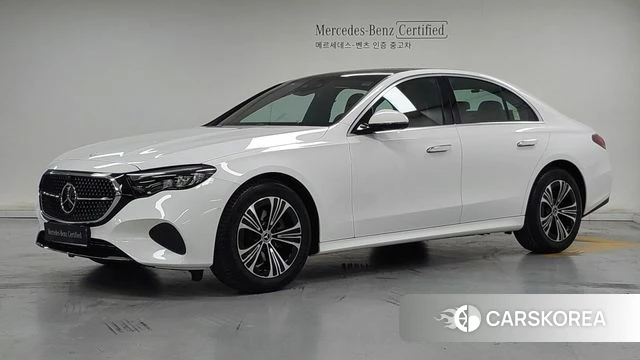 Mercedes-Benz E-Class W214 2025 Белый из Кореи