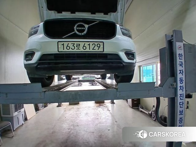 Volvo XC40 2018 Белый из Кореи