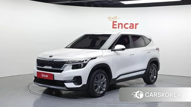 Kia Seltos 2021 Белый из Кореи