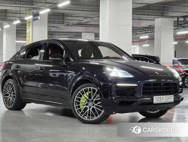 Porsche Cayenne (PO536) 2021 Черный из Кореи