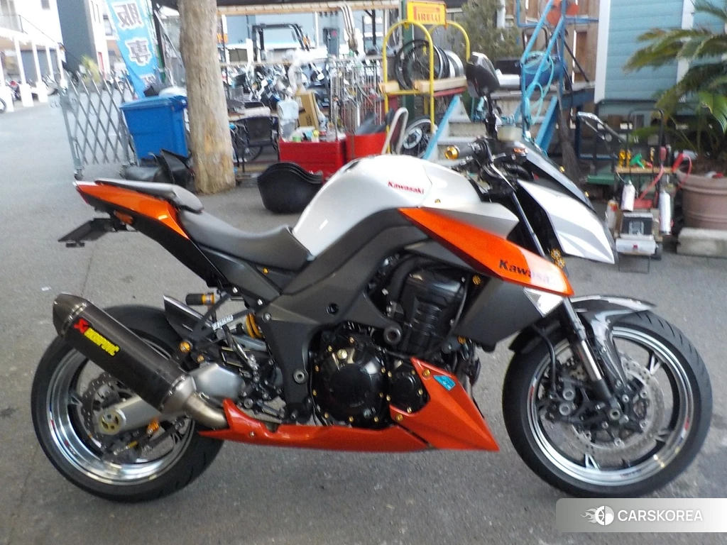 Проданный Kawasaki Z1000 2011 из Японии, фото 2