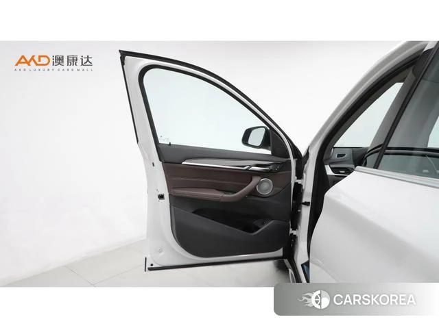 BMW X1 2022 Белый из Китая