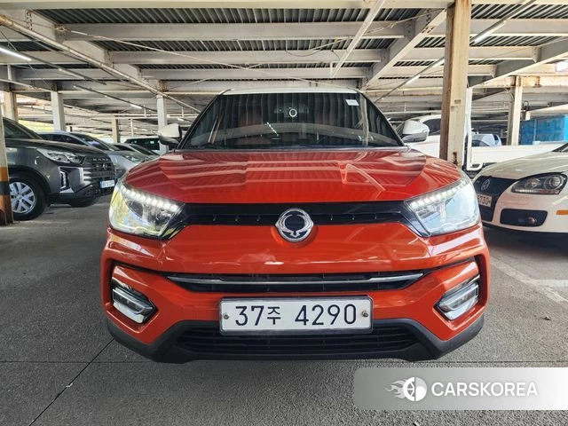 Ssangyong Tivoli Armor 2018 Оранжевый из Кореи