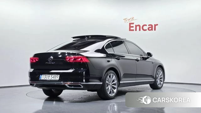 Volkswagen Passat GT (B8) 2021 Черный из Кореи