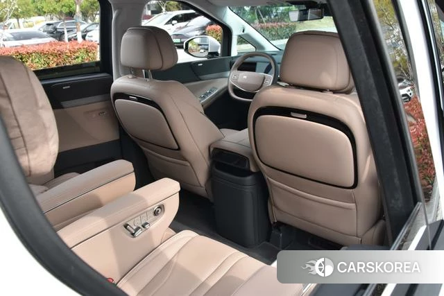 Xiaopeng Motors Xiaopeng X9 2025 Белый из Китая