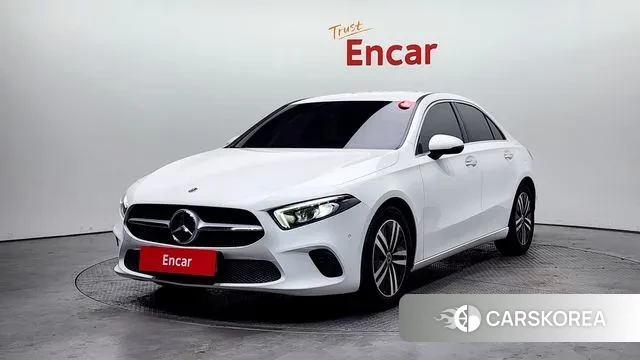 Mercedes-Benz A-Class W177 2021 Белый из Кореи