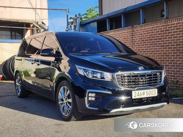 Kia The New Carnival 2018 Черный из Кореи