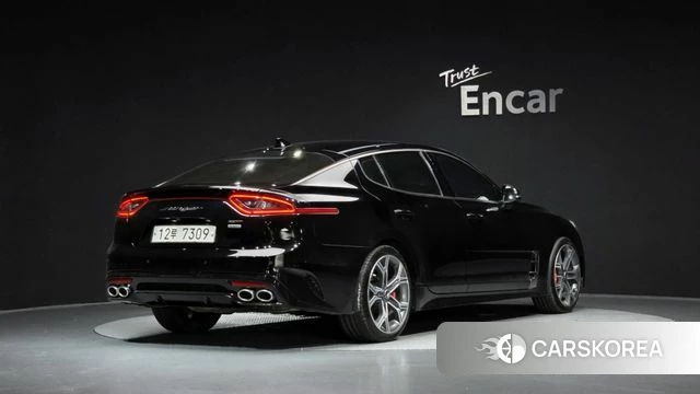 Kia Stinger 2018 Черный из Кореи