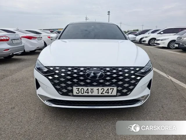 Hyundai The New Grandeur IG Hybrid 2022 Белый из Кореи