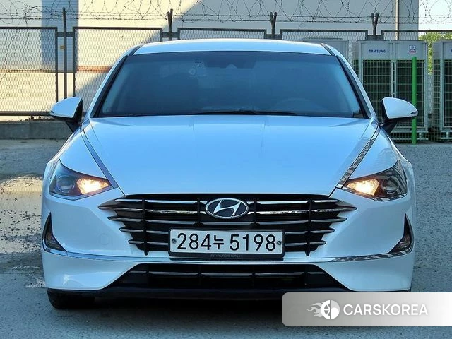 Hyundai Sonata (DN8) 2020 Белый из Кореи