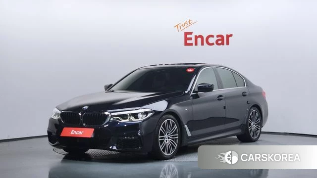 BMW 5 Series (G30) 2019 Черный из Кореи