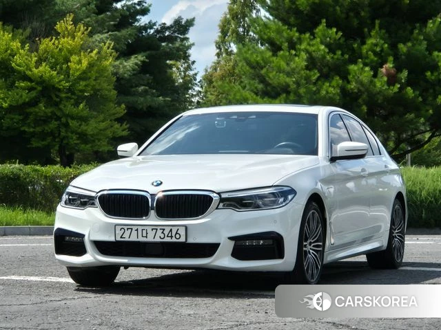 BMW 5 Series (G30) 2020 Белый из Кореи