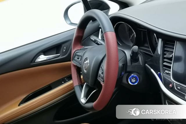 Buick Weilang 2023 Белый из Китая