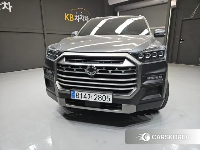 Ssangyong The New Rexton Sport 2023 Серый из Кореи