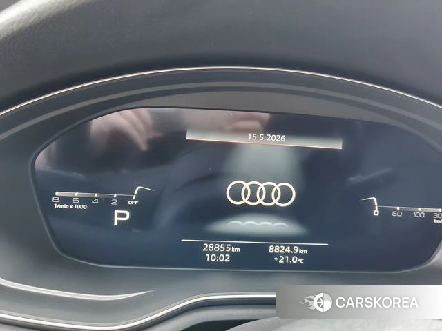 Audi A4L 2021 Темно-серый из Китая